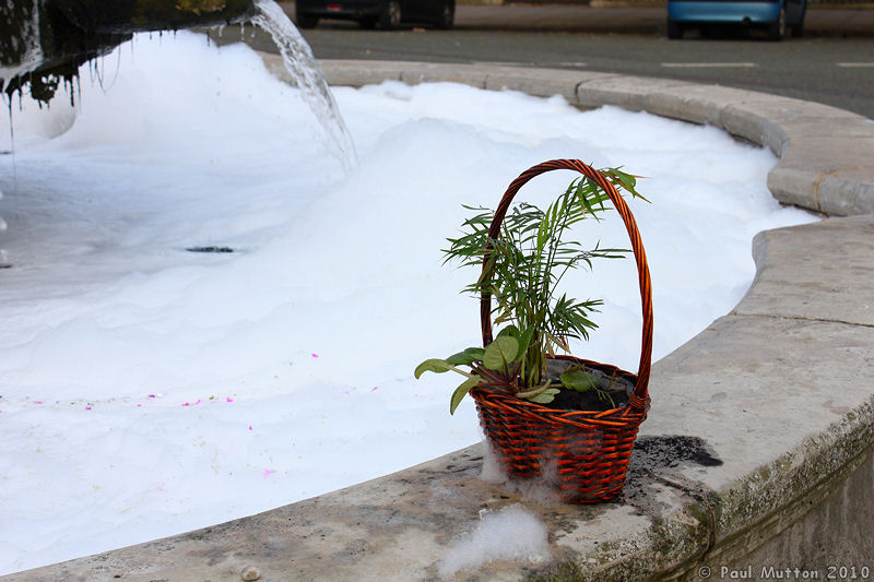 Great Pultney Street Foam Fountain IMG 1275